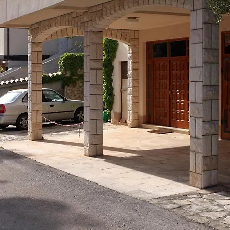 Apartment By The Sea Seget Vranjica, Trogir - 6093 Donji Seget